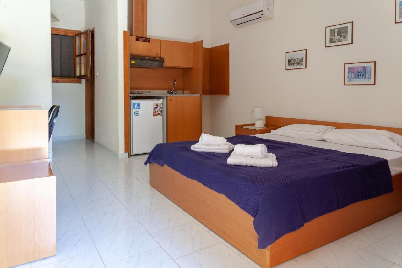 Athina Apartments Palaiopoli  Exterior foto